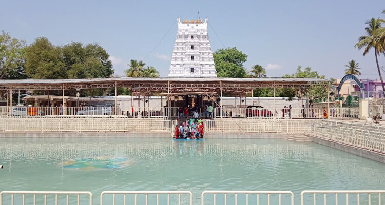 srinivasa-mangapuram-sri-kalyana-venkateshwara-swamy-temple