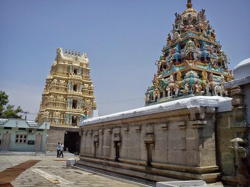 Kadiri_Lakshmi_Narasimha_Temple