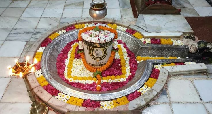 Sacred Baidyanath Jyotirlinga inside Baba Baidyanath Temple in Deoghar, Jharkhand, revered as Lord Shiva the Divine Healer