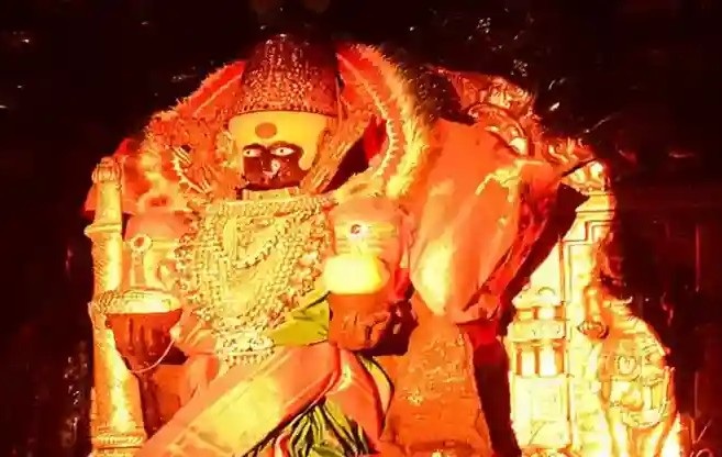 Kolhapur Mahalakshmi Temple – History, Significance, Darshan Timings & Travel Guide