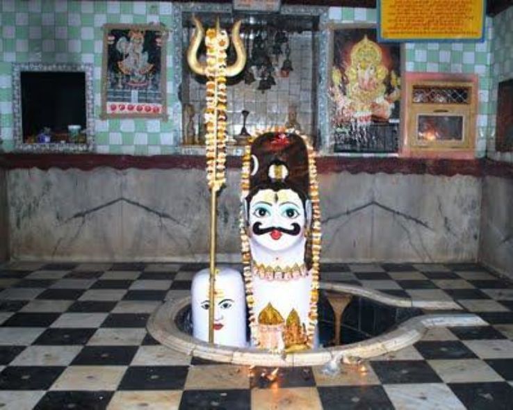 Bhootesha Bhairava Shivling inside temple in Vrindavan with trident and sacred decorations