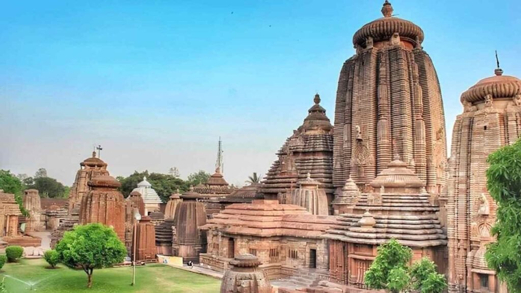 Lingaraj Temple complex in Bhubaneswar showcasing ancient Kalinga architecture and towering Shiva temple structures
