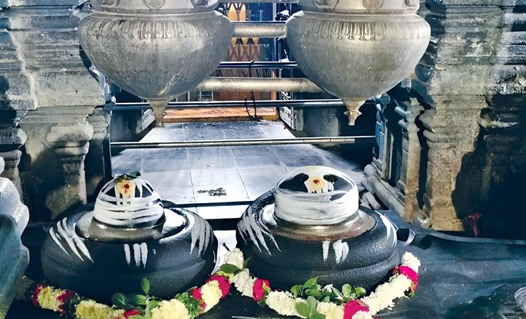 Sacred twin Shiva Lingas of Sri Kaleshwara Mukteswara Swamy Temple at Kaleshwaram