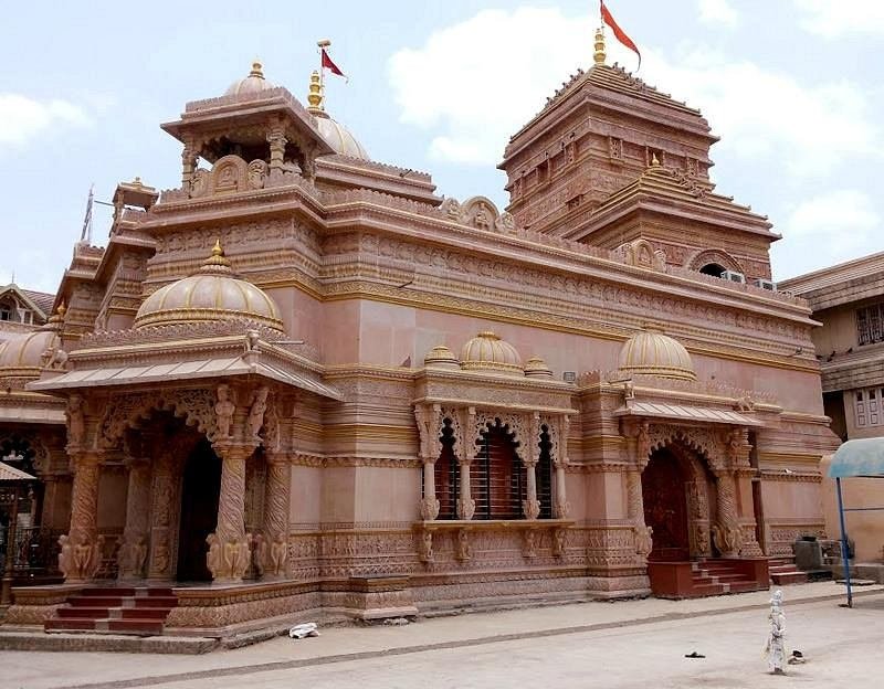 Exterior view of Kashtabhanjan Hanuman Temple in Salangpur, Gujarat, featuring traditional Hindu temple architecture.